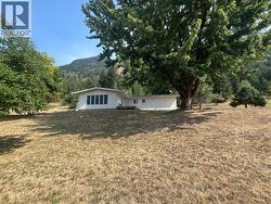 372 Agate Bay Road  Barriere, BC V0E 2E0
