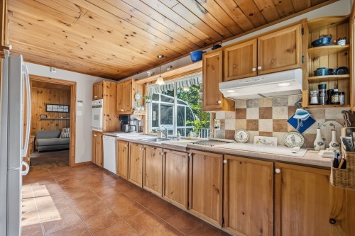 Kitchen - 48 Ch. Germain-Coupal, Brébeuf, QC 