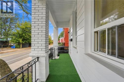 256 BAY Street N Unit# Upper , Hamilton, Ontario L8L 1M3 3