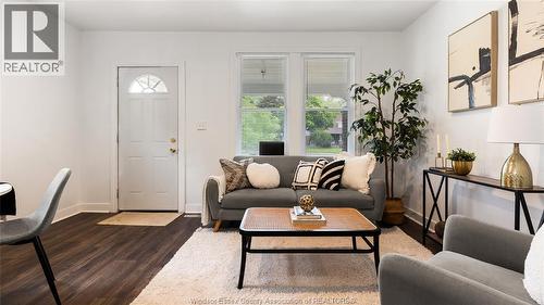 737 Piche, Windsor, ON 