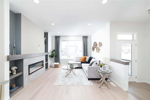 Exact color/finishes may vary (Photos from completed model home) - 132 Bear Creek Bay, Winnipeg, MB 