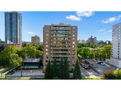 #301 9809 110 ST NW  Edmonton, AB T5K 2J9