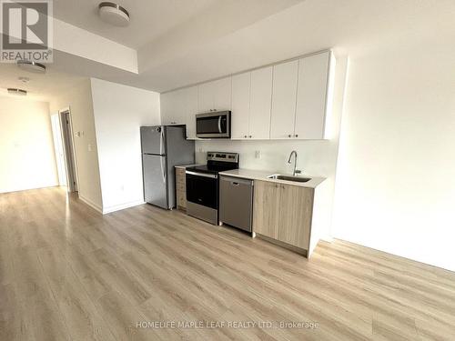 Q7 - 25 PALACE STREET , Kitchener, Ontario N2E 0L2 4