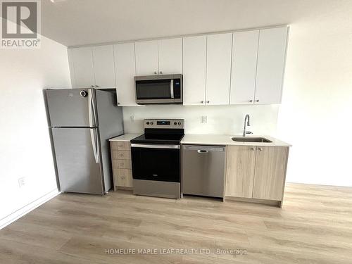 Q7 - 25 PALACE STREET , Kitchener, Ontario N2E 0L2 5