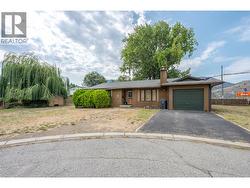 450 Green Avenue Penticton, BC V2A 3T5