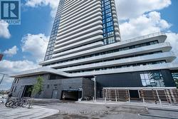 1003 - 195 COMMERCE STREET  Vaughan, ON L4K 0P9