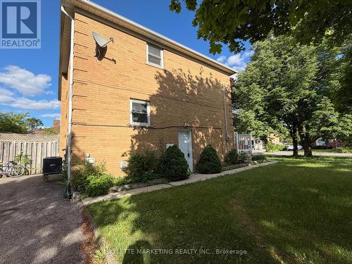 LOWER - 229 ZELDA CRESCENT , Richmond Hill, Ontario L4C 2Y7 3
