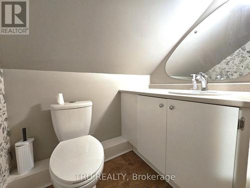 28 Arundel Avenue, Ottawa, ON 