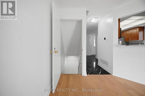 5633 Cortina Crescent, Mississauga, ON 
