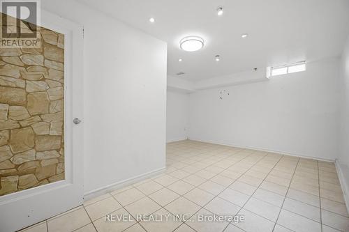 5633 Cortina Crescent, Mississauga, ON 