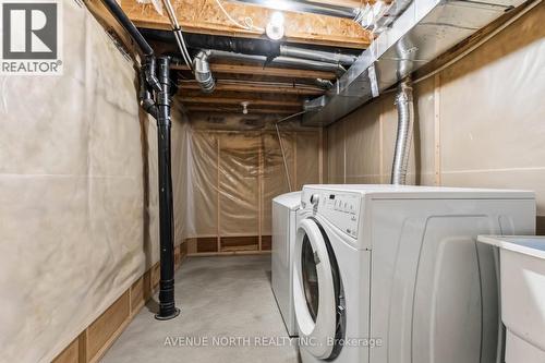 216 Cityview Crescent, Ottawa, ON 