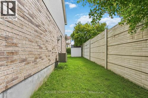 216 Cityview Crescent, Ottawa, ON 