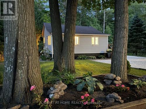 605 OXBOW PARK DRIVE  Wasaga Beach, ON L9Z 2T9