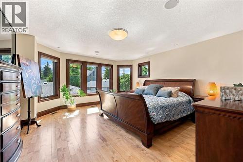 803 25 Avenue Nw, Calgary, AB 