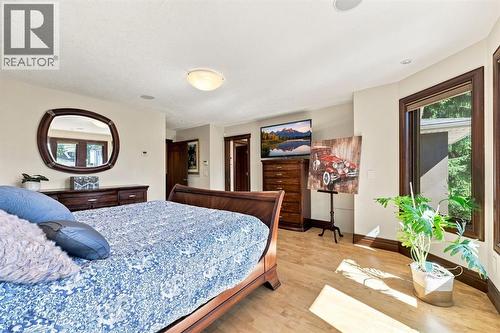 803 25 Avenue Nw, Calgary, AB 