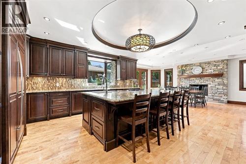 803 25 Avenue Nw, Calgary, AB 
