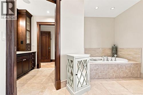 803 25 Avenue Nw, Calgary, AB 