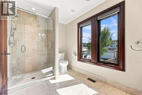 803 25 Avenue Nw, Calgary, AB 