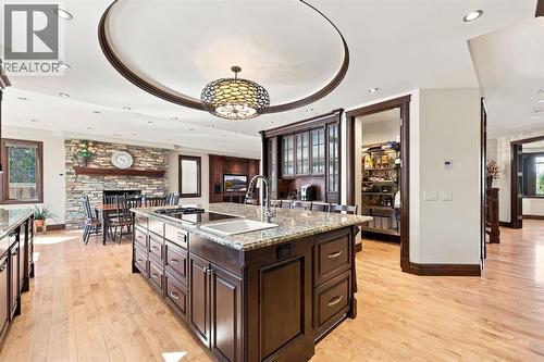 803 25 Avenue Nw, Calgary, AB 