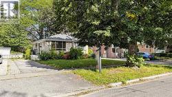 139 PANDORA CIRCLE  Toronto, ON M1H 1V8