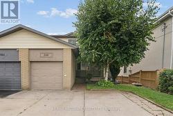 166 JAMES STREET  Bradford West Gwillimbury, ON L3Z 1J7