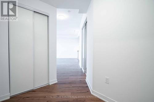 437 - 395 DUNDAS STREET , Oakville, Ontario L6M 5R8 3