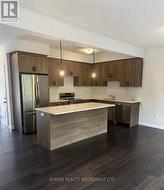6945 HEATHWOODS AVENUE London South (South V), ON N6P 0M1
