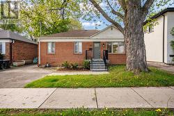 35 ALMORE AVENUE  Toronto, ON M3H 2G9