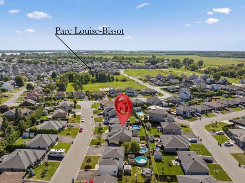 Photo aérienne - 51 Rue Des Lys, Lavaltrie, QC 