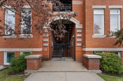 5545 Rue St-Denis Montréal (Le Plateau-Mont-Royal), QC H2J 4B7