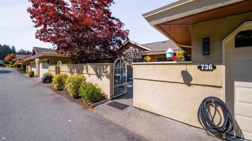#736-6880 Wallace Dr, Central Saanich, BC 