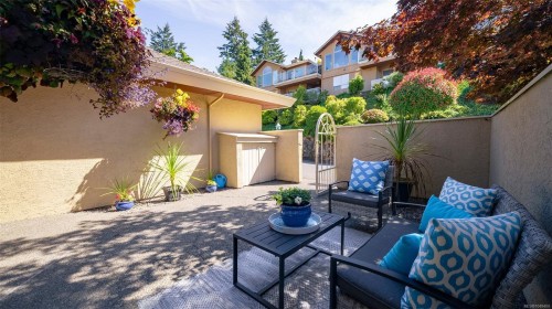 #736-6880 Wallace Dr, Central Saanich, BC 