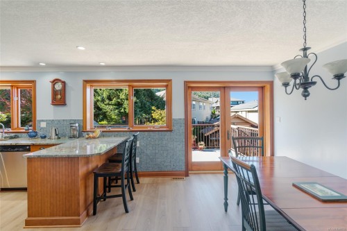 526 Douglas Pl, Ladysmith, BC 
