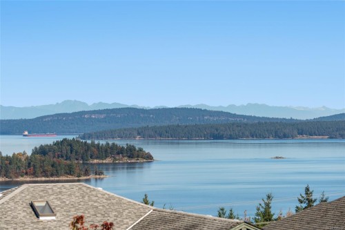 526 Douglas Pl, Ladysmith, BC 
