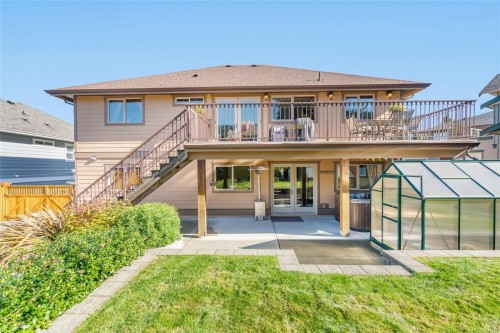 526 Douglas Pl, Ladysmith, BC 