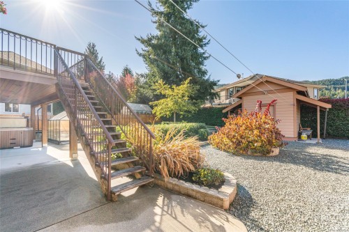 526 Douglas Pl, Ladysmith, BC 