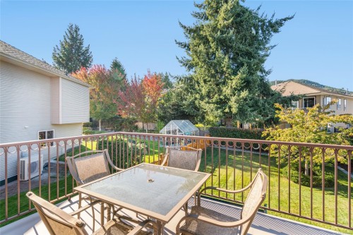 526 Douglas Pl, Ladysmith, BC 