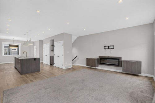 #13-2310 Guthrie Rd, Comox, BC 