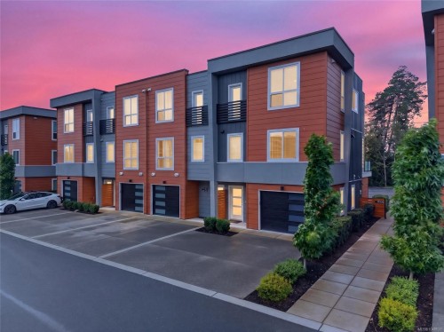 #13-2310 Guthrie Rd, Comox, BC 