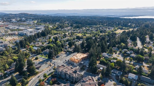 #3-3211 Jacklin Rd, Langford, BC 