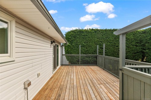 724 Galerno Rd, Campbell River, BC 