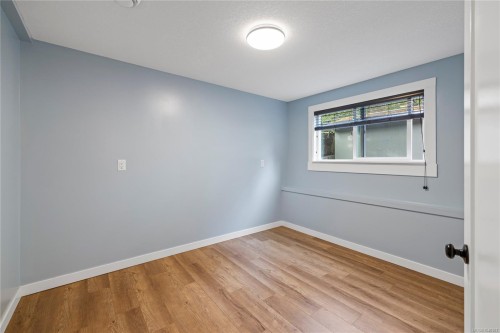 3211 Uplands Dr, Nanaimo, BC 