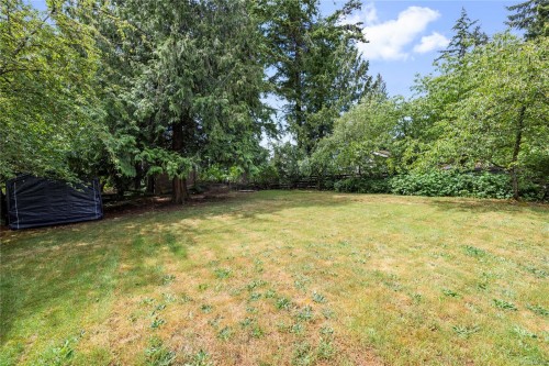 3211 Uplands Dr, Nanaimo, BC 