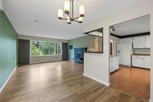 3211 Uplands Dr, Nanaimo, BC 