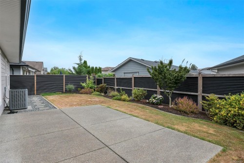 859 Labrador Dr, Comox, BC 