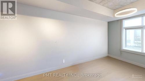 PH17 - 550 FRONT STREET W , Toronto, Ontario M5V 3N5 4