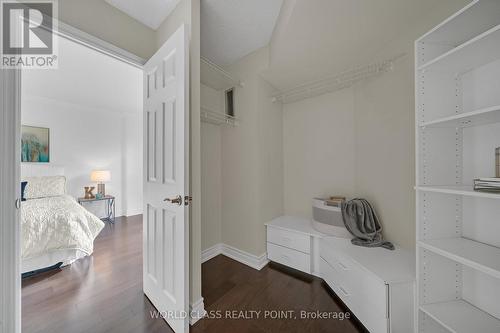201 - 40 HARDING BOULEVARD W , Richmond Hill, Ontario L4C 9S5 5