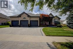 457 CARYNDALE Drive  Kitchener, ON N2R 1J7