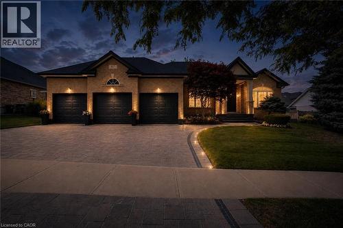 457 Caryndale Drive, Kitchener, ON 