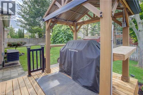457 Caryndale Drive, Kitchener, ON 